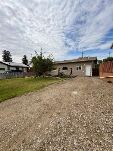 45 3 Avenue, Tilley, AB - Outdoor
