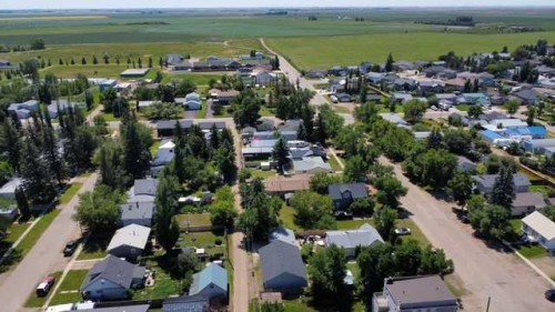 117 Centre Street, Duchess, AB 
