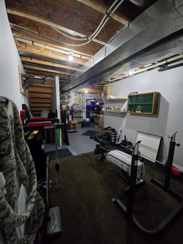 79 Park Place West, Brooks, AB - Indoor Photo Showing Other Room