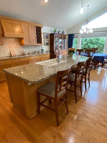 79 Park Place West, Brooks, AB - Indoor