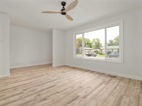 1818 10A Street, Coaldale, AB - Indoor