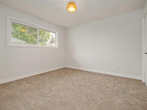 1818 10A Street, Coaldale, AB - Indoor Photo Showing Other Room