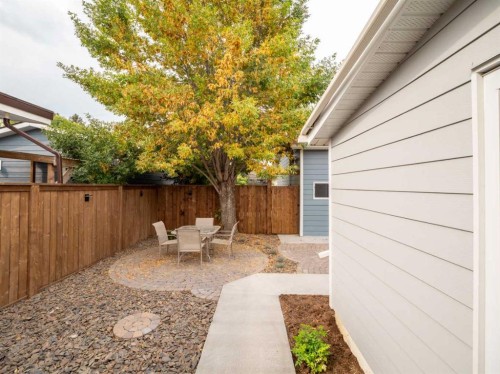 1818 10A Street, Coaldale, AB - Outdoor With Exterior