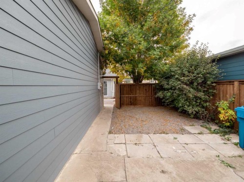 1818 10A Street, Coaldale, AB - Outdoor