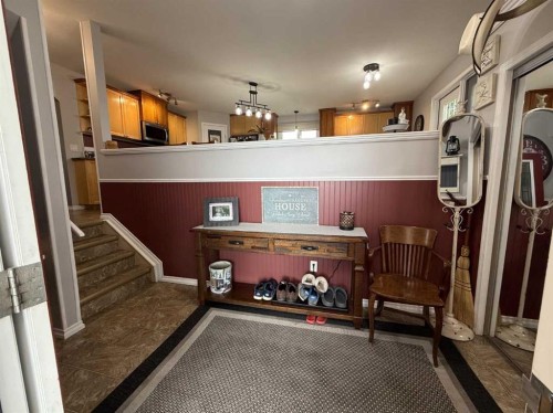 502 Fox Lake Trail, Hanna, AB - Indoor Photo Showing Other Room