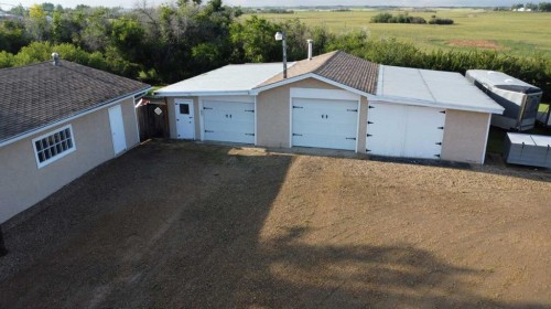 502 Fox Lake Trail, Hanna, AB - Outdoor