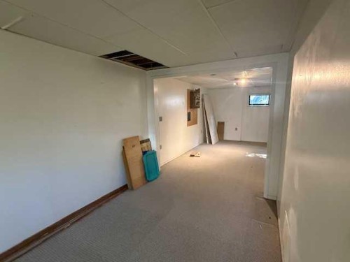 10 Main Street, Munson, AB - Indoor