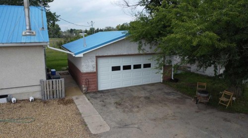 406 Fox Lake Trail, Hanna, AB - Outdoor