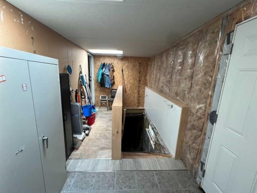 163078 Twp Rd 232, Gem, AB - Indoor Photo Showing Other Room