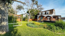 1507 2 Avenue NW Drumheller, AB T0J 0Y1