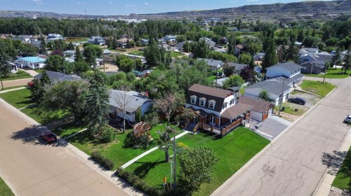 1507 2 Avenue Nw, Drumheller, AB - Outdoor With View