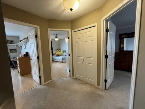 3930 Harmony Place, Taber, AB - Indoor Photo Showing Other Room