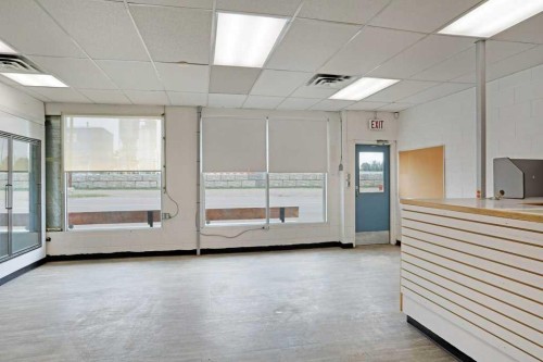 135 Young Road, Brooks, AB 