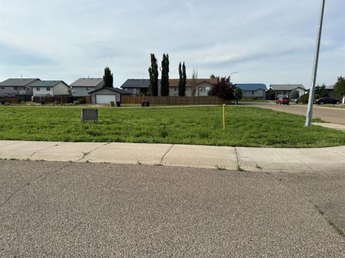 95 Upland Manor West, Brooks, AB 