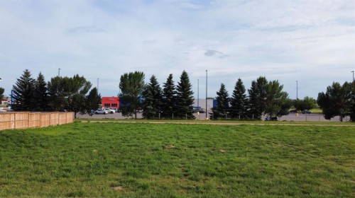 85 Upland Boulevard Nw, Brooks, AB 