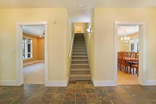 1024 Cassils Road West, Brooks, AB - Indoor Photo Showing Other Room