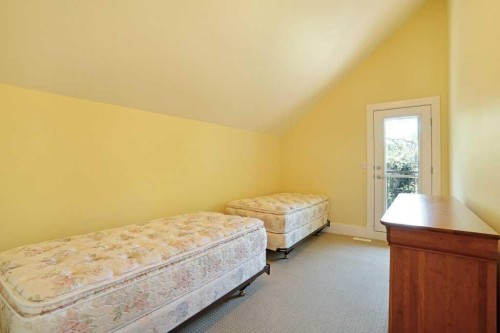 1024 Cassils Road West, Brooks, AB - Indoor Photo Showing Bedroom
