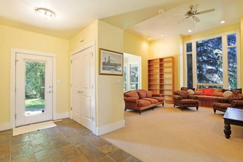 1024 Cassils Road West, Brooks, AB - Indoor Photo Showing Other Room