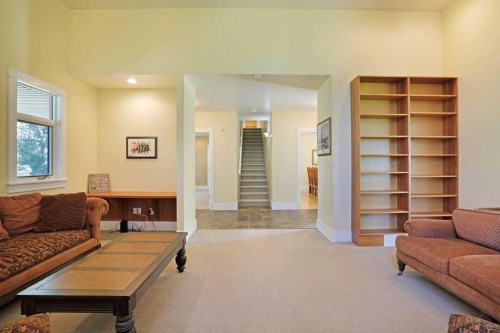 1024 Cassils Road West, Brooks, AB - Indoor