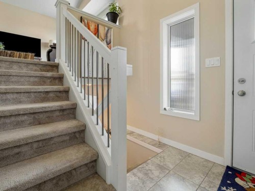 1006 Alice Birch Point North, Lethbridge, AB - Indoor Photo Showing Other Room