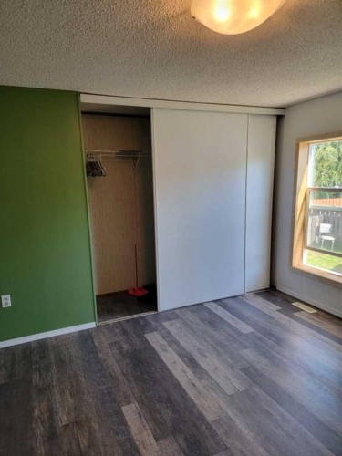 4447 Park Crescent, Coronation, AB - Indoor Photo Showing Other Room