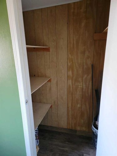 4447 Park Crescent, Coronation, AB - Indoor Photo Showing Other Room