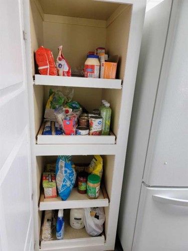 4447 Park Crescent, Coronation, AB - Indoor