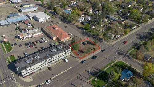 603 1 Street West, Brooks, AB 