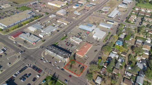 603 1 Street West, Brooks, AB 