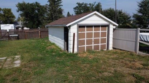 212 5 Avenue Se, Youngstown, AB - Outdoor