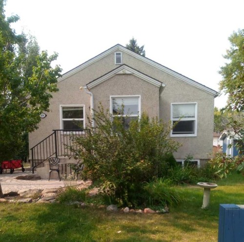 408 2 Street SOUTH Vulcan, AB T0L 2B0