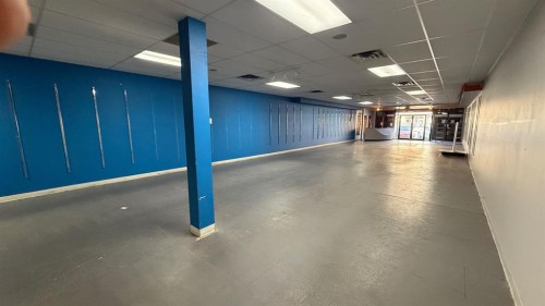 323 5 Street South, Lethbridge, AB 