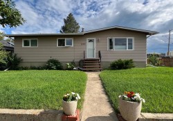 599 3 Avenue WEST Drumheller, AB T0J 0Y3