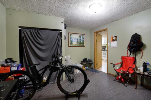 60 Pleasant Park Road West, Brooks, AB - Indoor