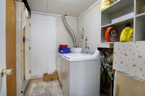 60 Pleasant Park Road West, Brooks, AB - Indoor Photo Showing Laundry Room