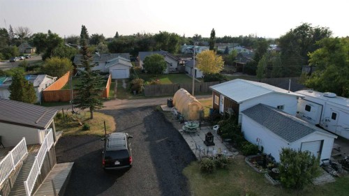 219 1 Avenue East, Youngstown, AB - Outdoor