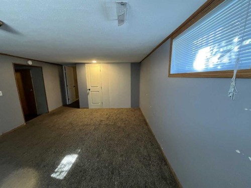 126 Harris Road, Taber, AB - Indoor