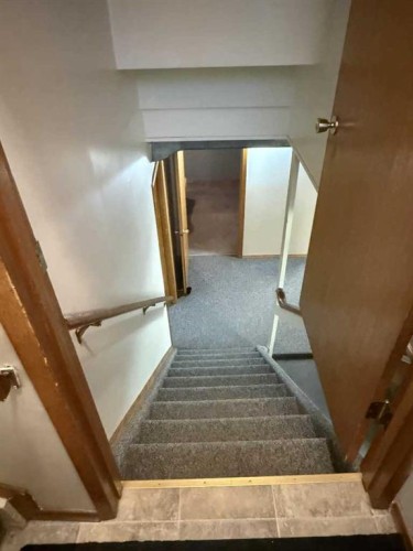 816 James Crescent, Hanna, AB - Indoor Photo Showing Other Room