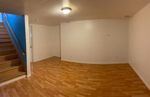 48 Hunts Crescent, Drumheller, AB - Indoor Photo Showing Other Room