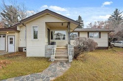 4609 47 Avenue  Olds, AB T4H 1C7