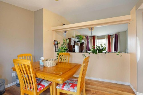 144 Upland Boulevard, Brooks, AB - Indoor Photo Showing Dining Room