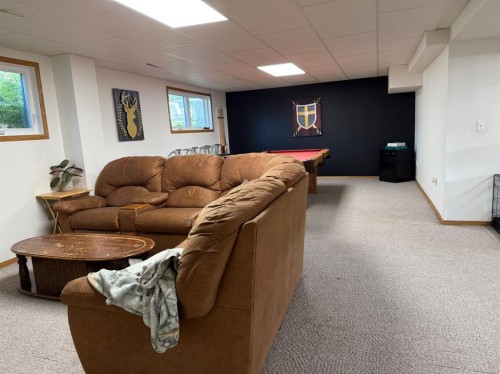 92 Beech Street, Drumheller, AB - Indoor Photo Showing Basement