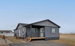 323 20 Street EAST Brooks, AB T1R 0W9