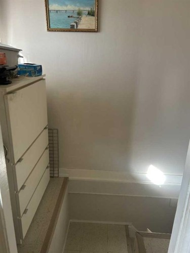 123 Centre Street, Torrington, AB - Indoor Photo Showing Other Room