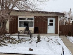 204B 9 Avenue SE Drumheller, AB T0J 0Y6