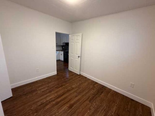 204B 9 Avenue Se, Drumheller, AB - Indoor Photo Showing Other Room