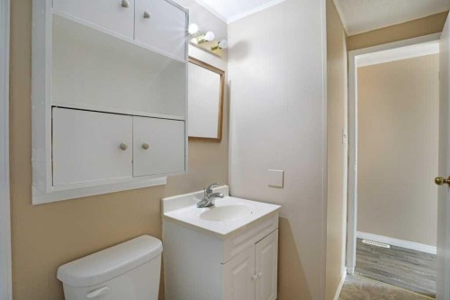 52 Lake Stafford Crescent, Brooks, AB 