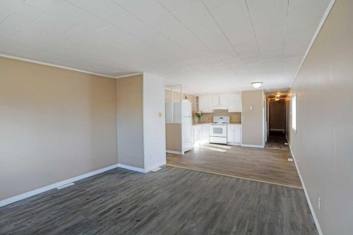 52 Lake Stafford Crescent, Brooks, AB 