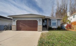 731 Parkland Drive EAST Brooks, AB T1R 0M2