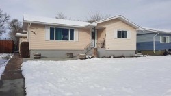 409 9 Street EAST Drumheller, AB T0J 0Y5
